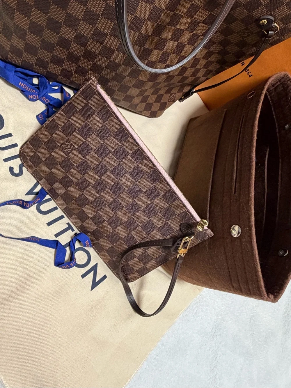 🔥 HOT SALE  Louis Vuitton Neverfull MM 🔥 - Picture 6 of 15